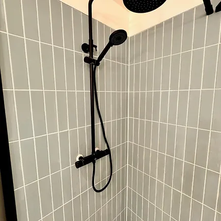 La Archipel Royan & Pool Tennis Villa