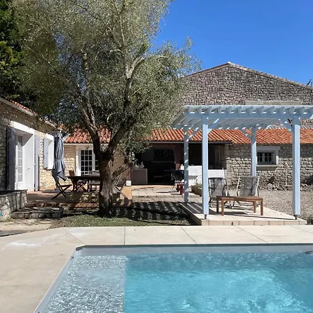 Harmony Homes Saint-Sulpice-De-Royan - Heated Pool & Beaches 15 Min Away فيلة Saint-Sulpice-de-Royan