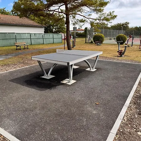 La Archipel Royan & Pool Tennis Villa