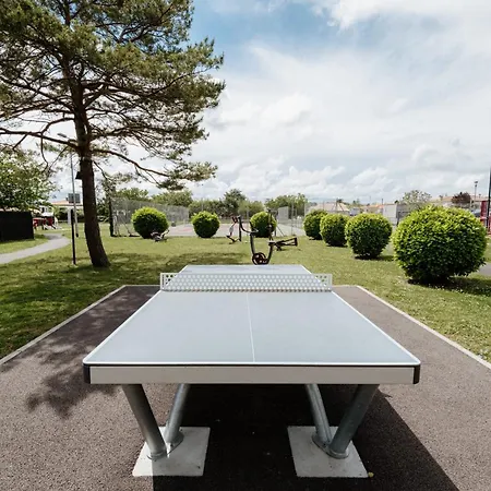 Harmony Homes - Heated Pool & Beaches 15 Min Away * Saint-Sulpice-de-Royan