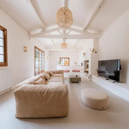 Harmony Homes - Heated Pool & Beaches 15 Min Away *